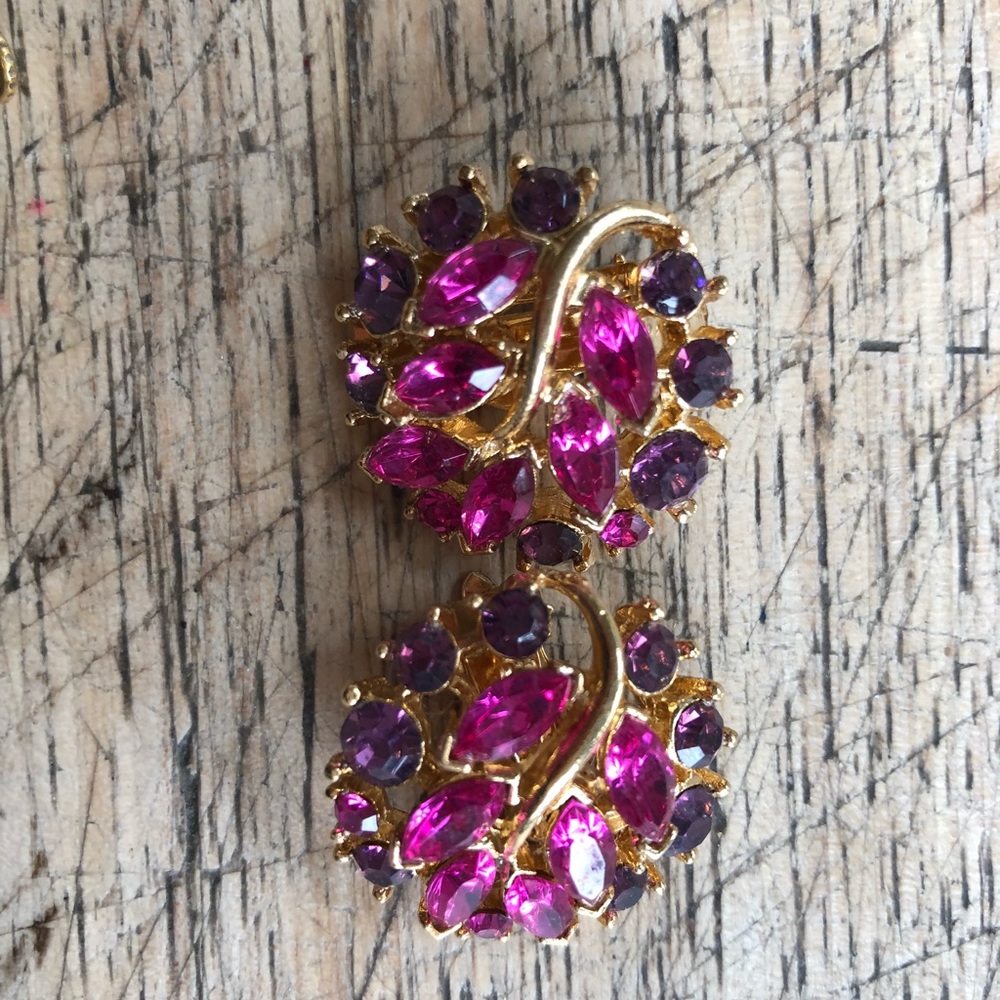 3 pairs vintage rhinestone clip on earrings - Picture 2 of 4